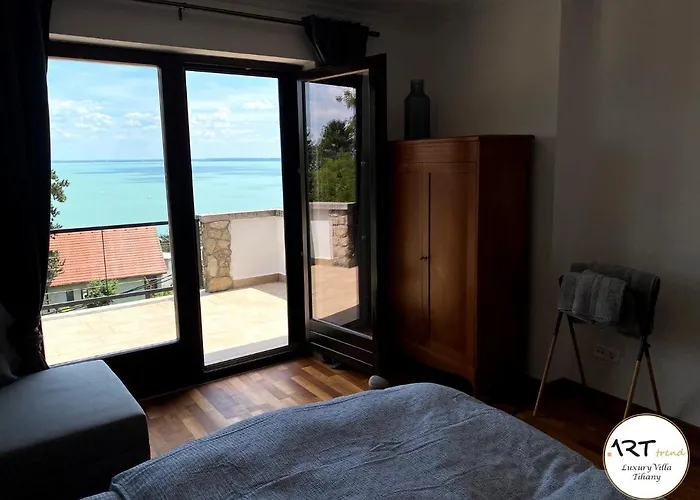 Arttrend Luxury فيلة تيهاني