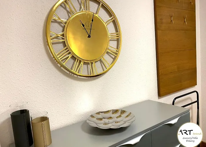 Arttrend Luxury ティハニ